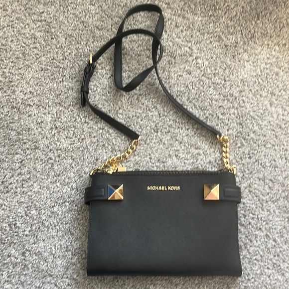 Michael Kors Bags Michael Kors Crossbody Bag Poshmark